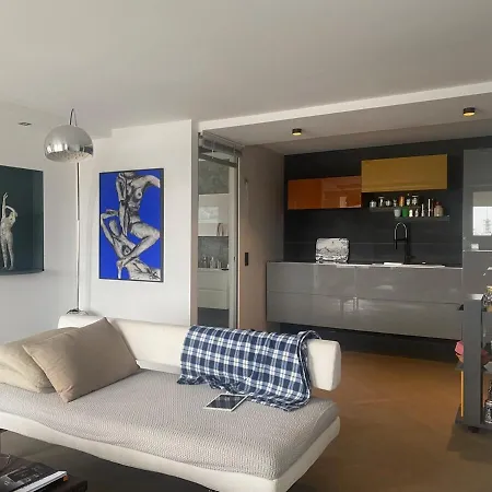 Luxurious With Amazing View Διαμέρισμα *